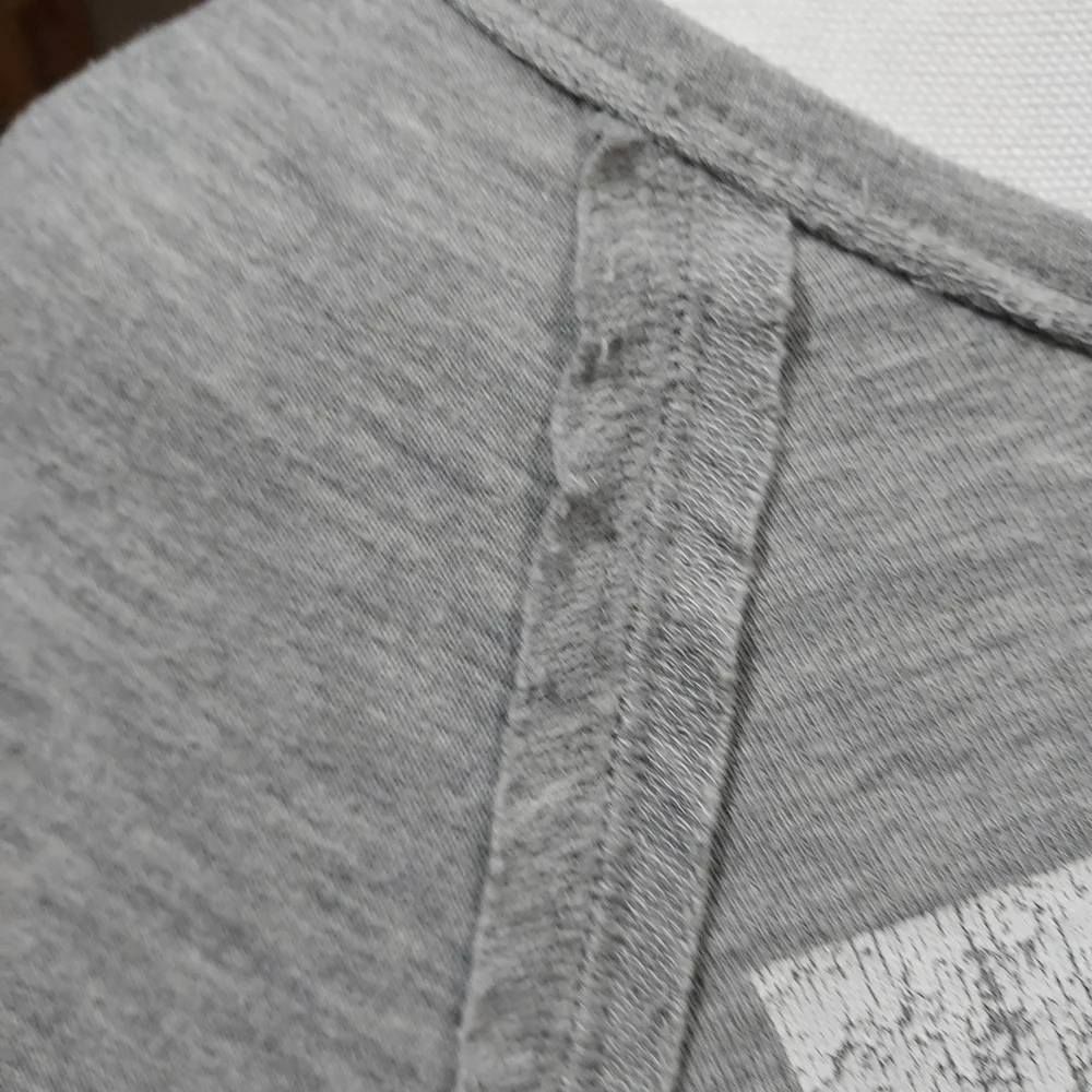 Womans L short sleeve pullover shirt - Picture 6 of 9